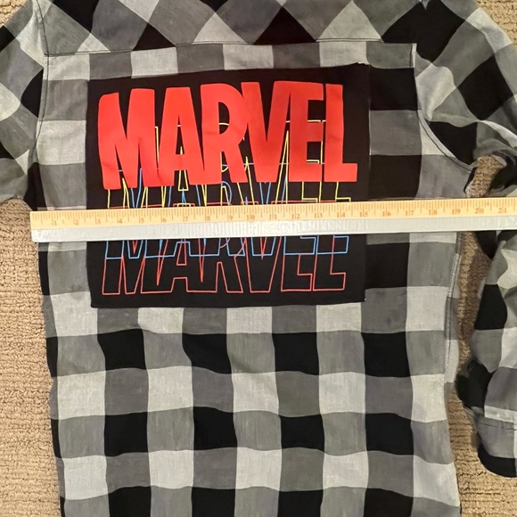 MARVEL COMIC UPCYCLED BLACK & GREY FLANNEL BUTTON SHIRT MEDIUM - Picture 7 of 9